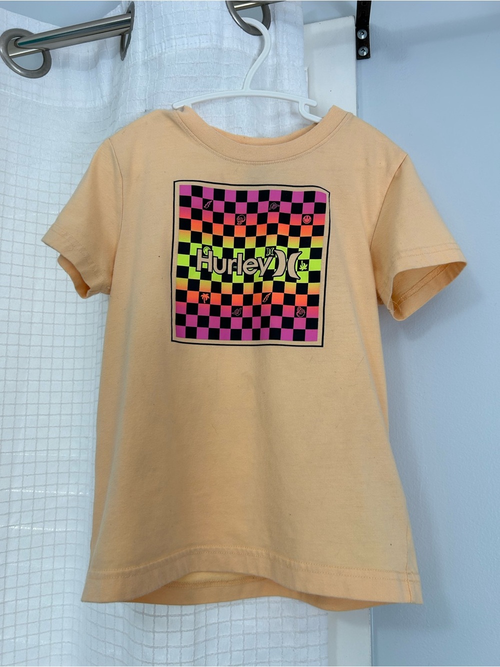 Hurley Peach Tee with Neon Checkerboard Logo